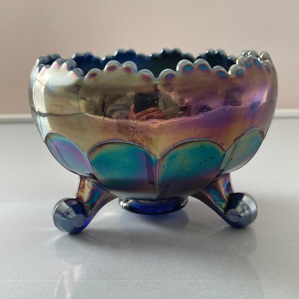 Fenton Carnival Glass Horse Medallion Footed Rose Bowl Blue